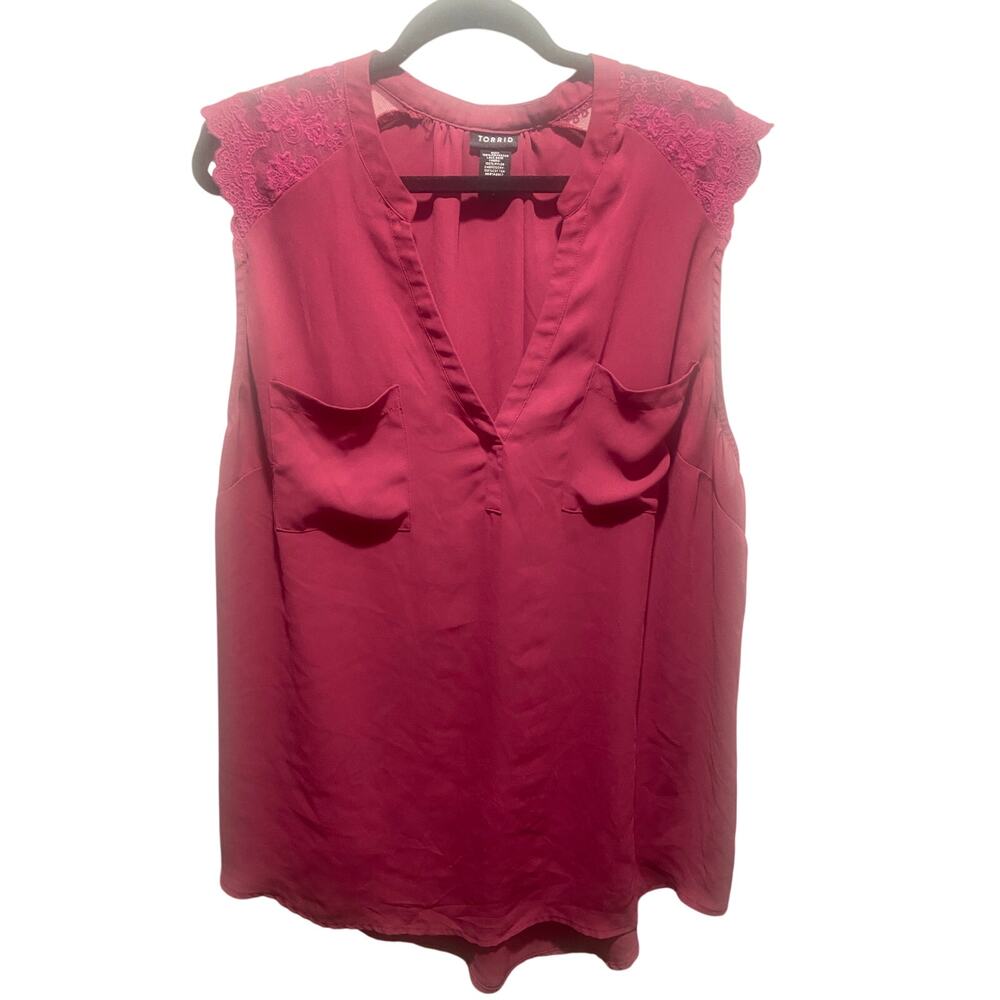 Torrid Plus Size 3 Sleeveless V-Neck Blouse - Fuchsia Pink